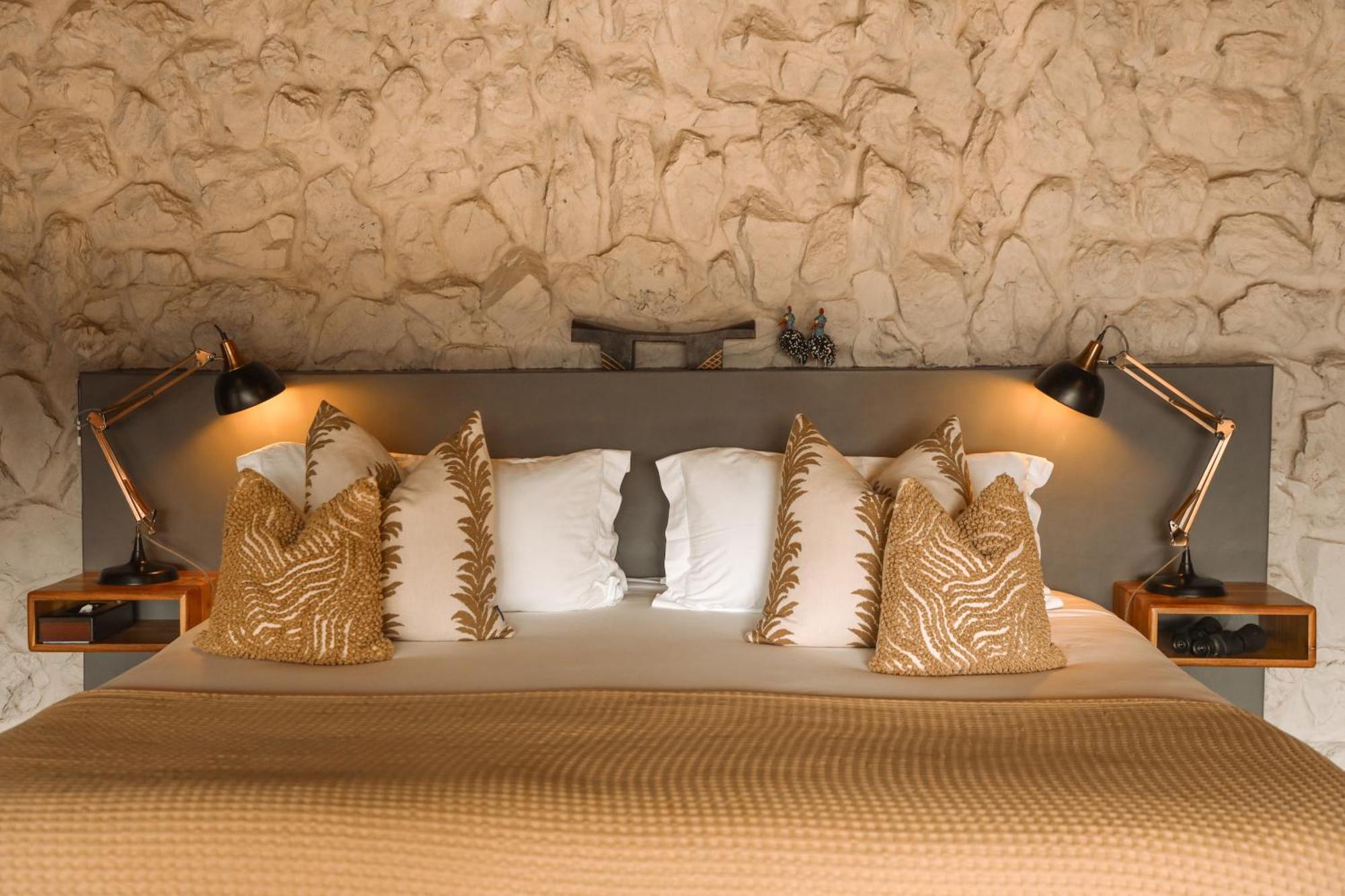 ลีโอพาร์ด เมาน์เทน ซาฟารี ลอดจ์ Villa Manyoni Private Game Reserve ภายนอก รูปภาพ