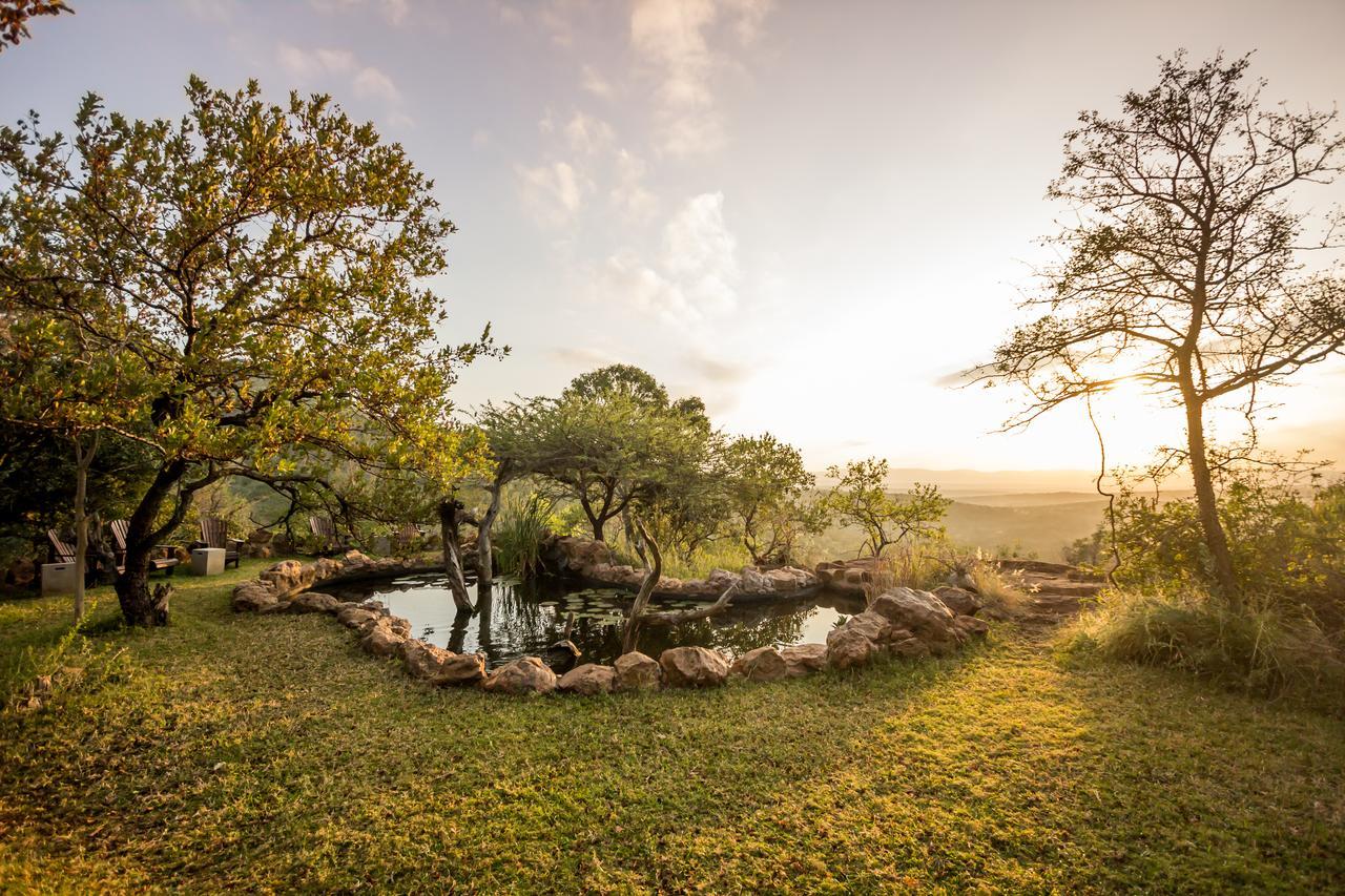 ลีโอพาร์ด เมาน์เทน ซาฟารี ลอดจ์ Villa Manyoni Private Game Reserve ภายนอก รูปภาพ